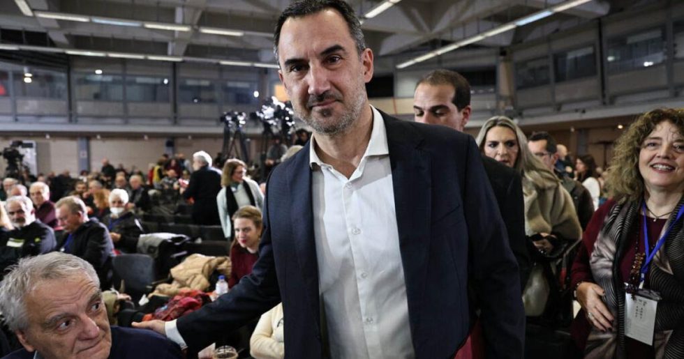 «Θέλουμε να ηττηθεί η Ν.Δ. και η πολιτική Μητσοτάκη»